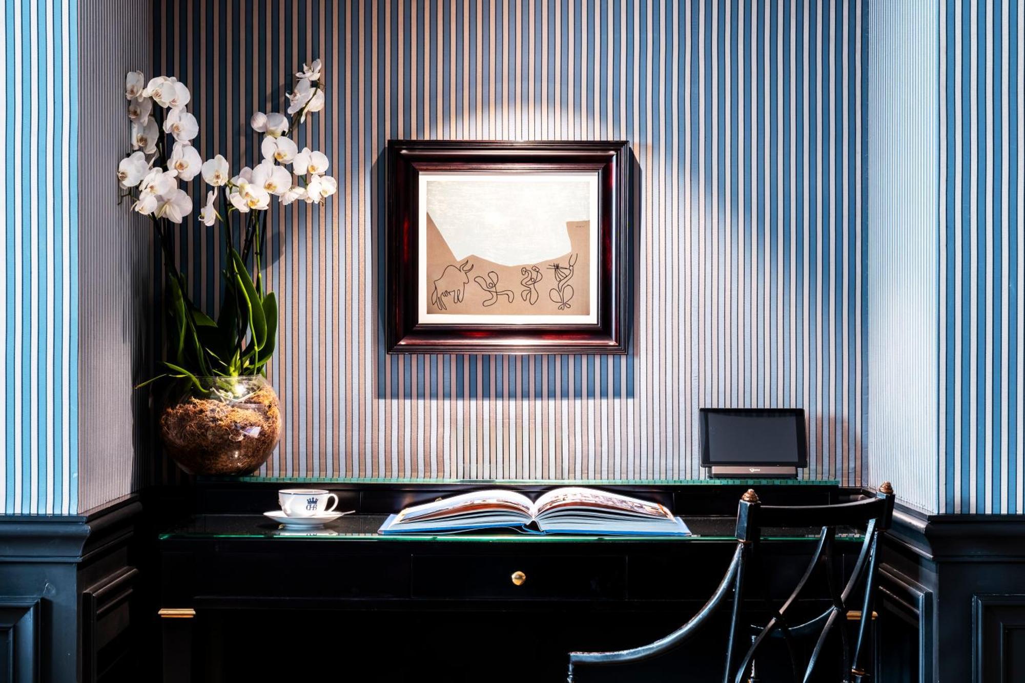 Hotel De Berri Champs-Elysees, A Luxury Collection Hotel Париж Екстериор снимка
